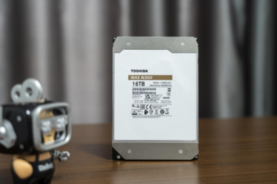 稳定可靠的NAS硬盘优选 东芝N300系列金属材料硬盘深度解析